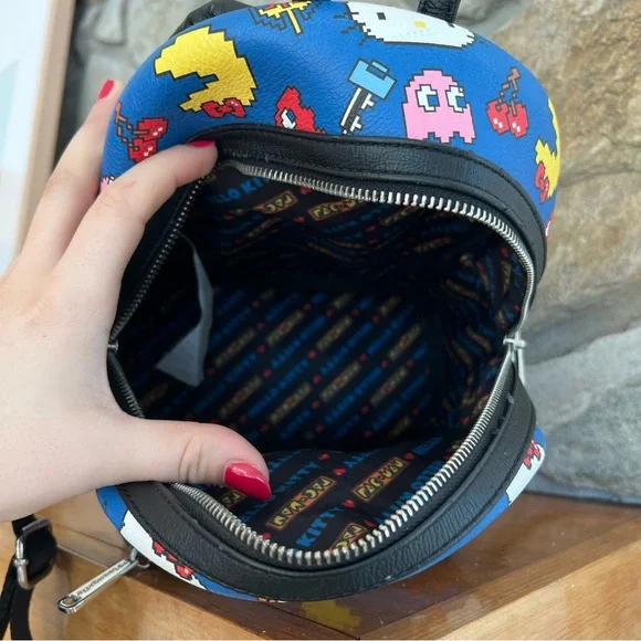 Loungefly x Hello Kitty Pac Man Blue Mini Backpack - Picture 6 of 6